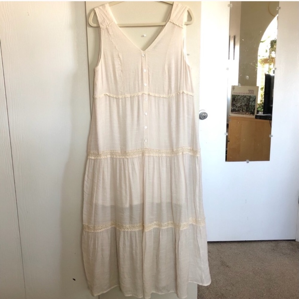 *last chance* Doe & Rae Boho Lace Tiered Maxi Tank Dress - Picture 1 of 2
